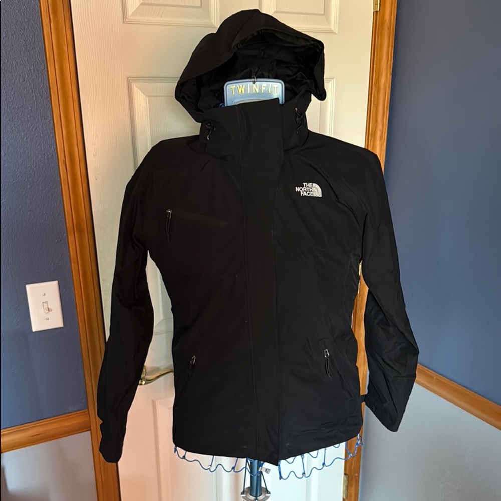 The North Face Black Jacket Hooded Fitted